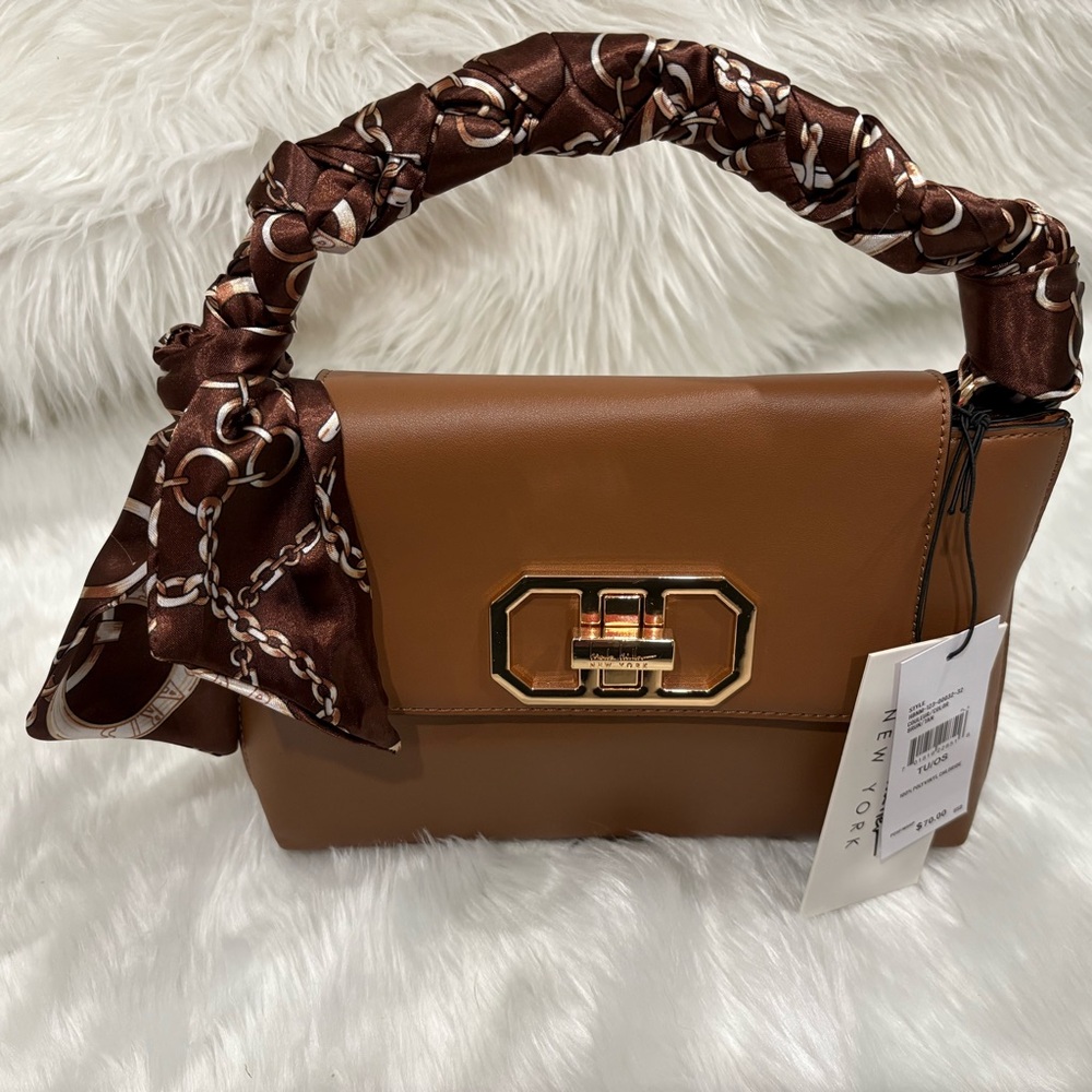 NWT Nicole Miller Designer Handbag with Ribbon Detail - Picture 4 of 4